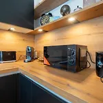 Bennett Apartment